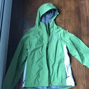 Northface spring rain jacket nice shape!